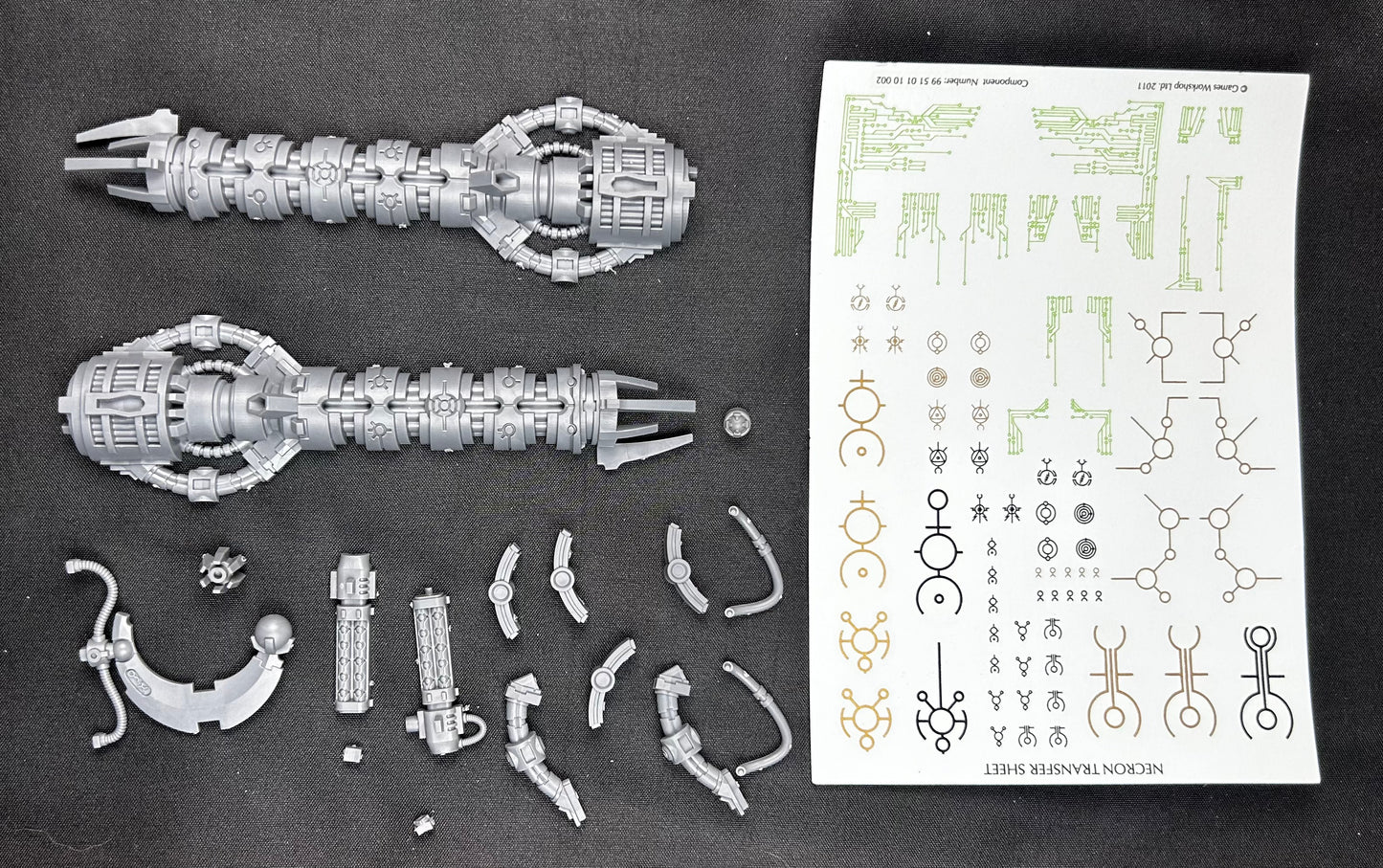 Necron Doomsday Ark or Ghost Ark (Partially assembled, no box)